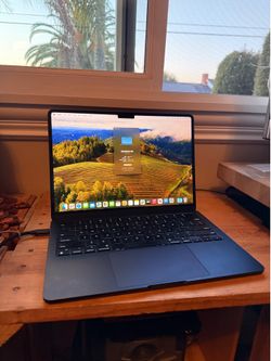 Newer MacBook Air (open to trades or cash)