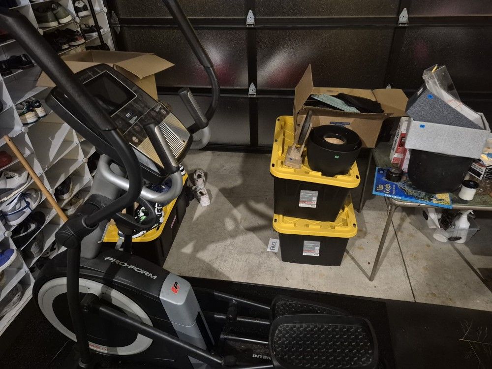 ProForm Carbon E7 Elliptical Trainer