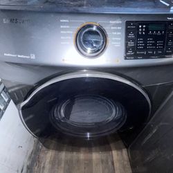7.5 cu. ft. Electric Dryer in Platinum