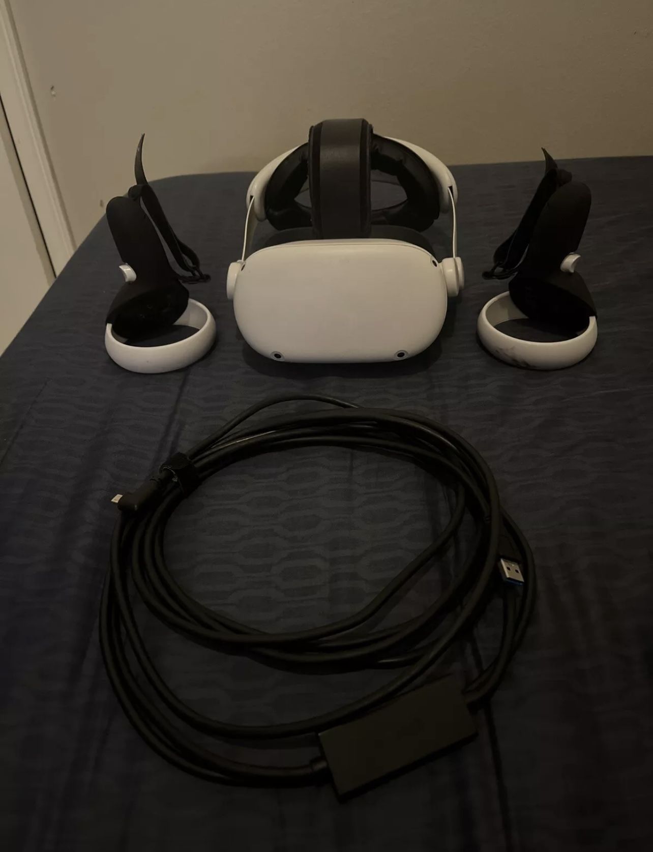 Oculus Quest 2 256GB Advanced PCVR kit All-in-one and PCVR Headset