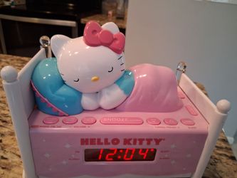 Hello Kitty Pink Dual Alarm Clock Radio with AM/FM Digital Tuning & Night Light