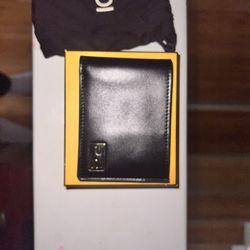 Fendi Wallet 