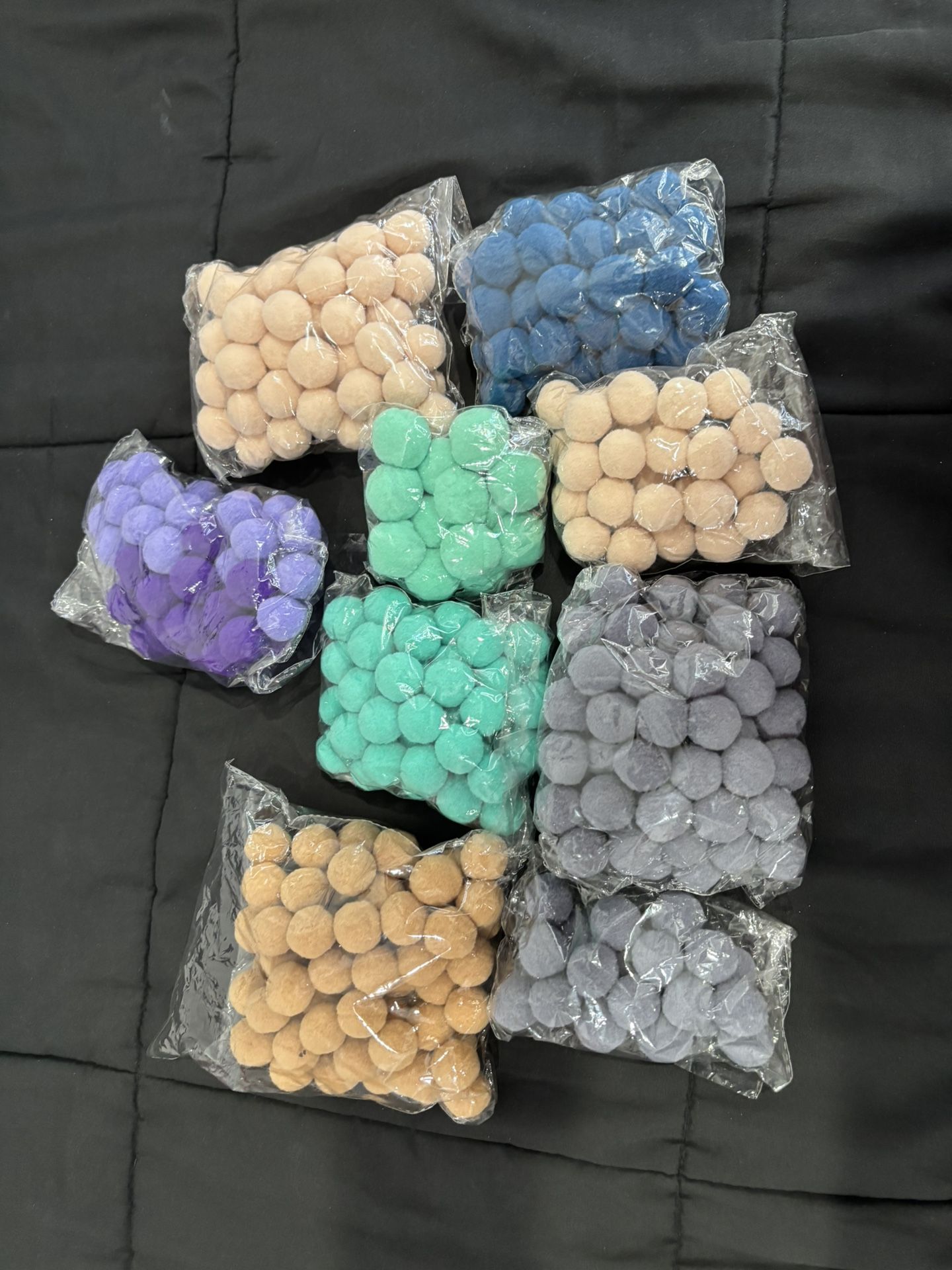 25 mm Pom Pom Balls