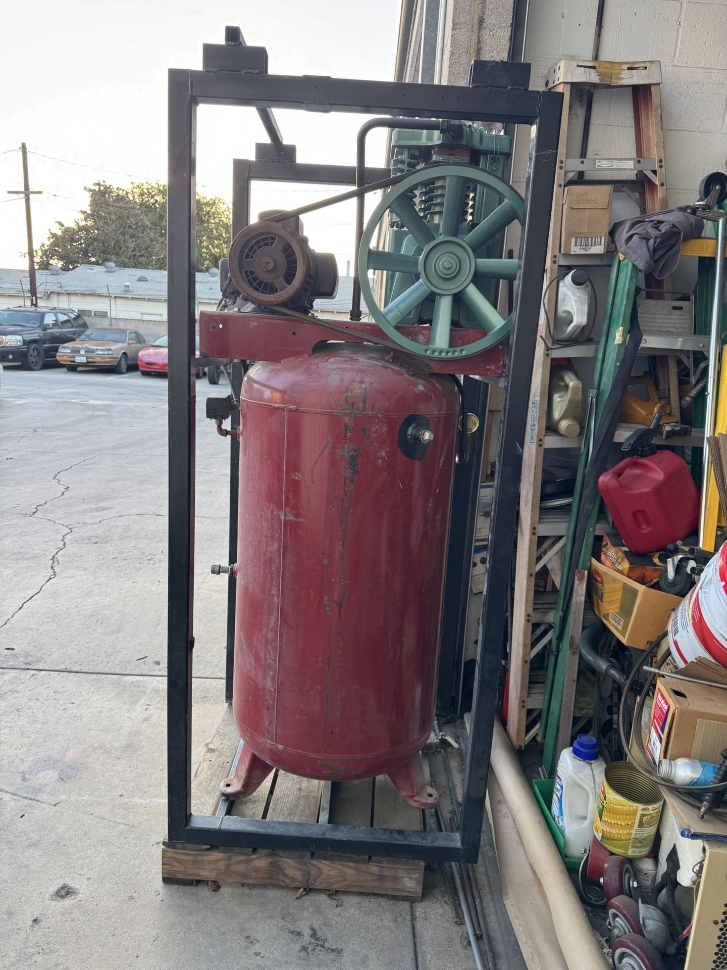 Air Compressor