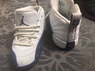 Air Jordan 61/2 12 Retro Toddler Sneakers
