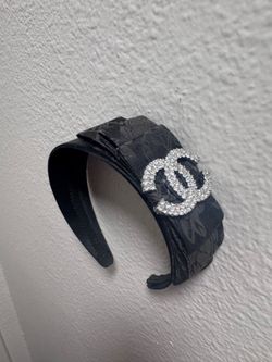 Chanel headband