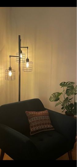Floor lamp