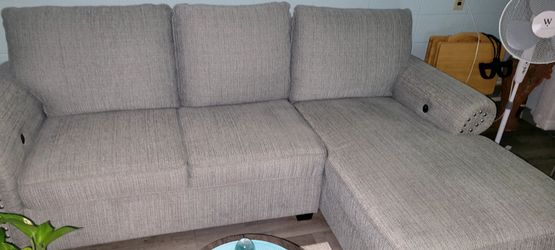 Sofa sectional