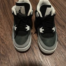 Kids Jordan 4’s - 3.5 - Great Condition With Box!