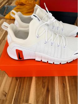 Nike Free Metcon Men’s Size 12 White/Black Training Shoes w/ Box
