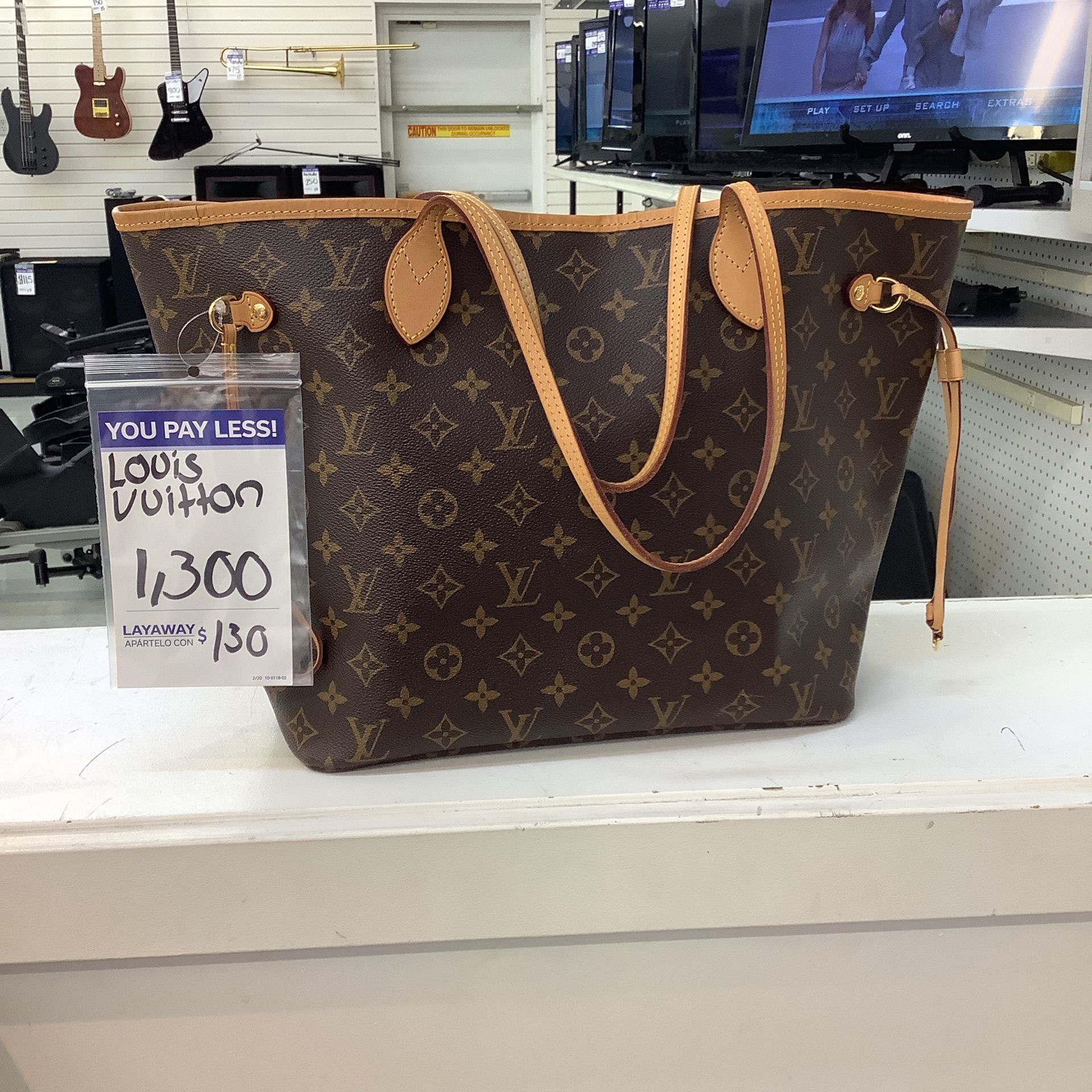 Louis Vuitton Purse for Sale in Humble, TX - OfferUp