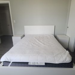 Full Size Bed, With Frame and Mattress 