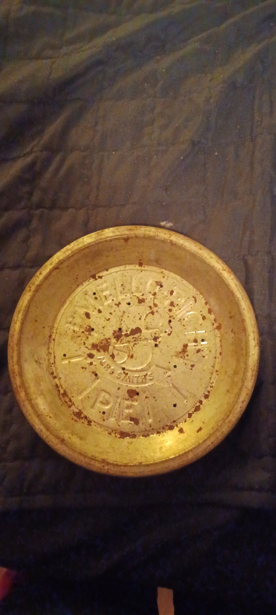 Ms.smiths Pie Pan