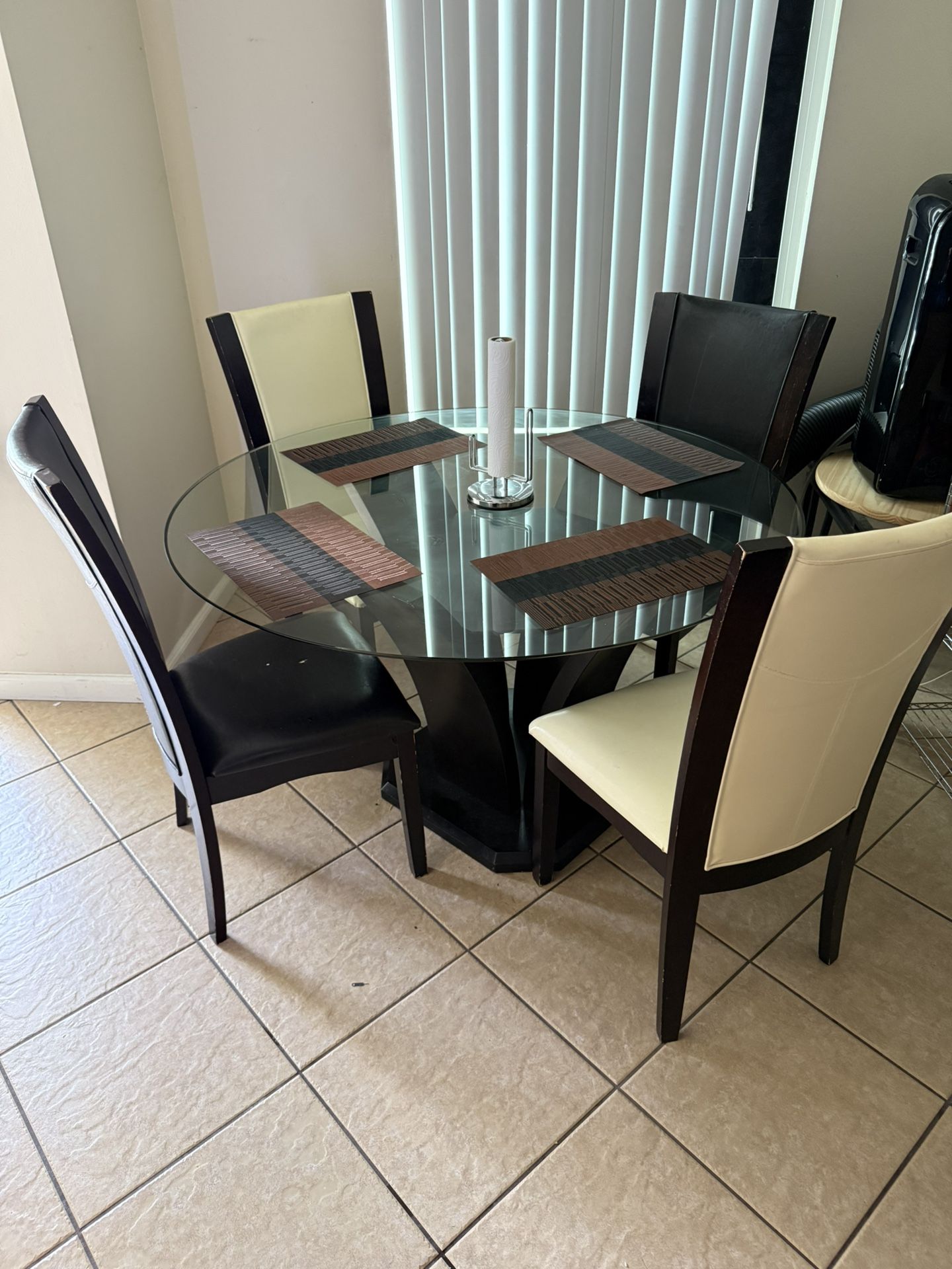 Dinning Set