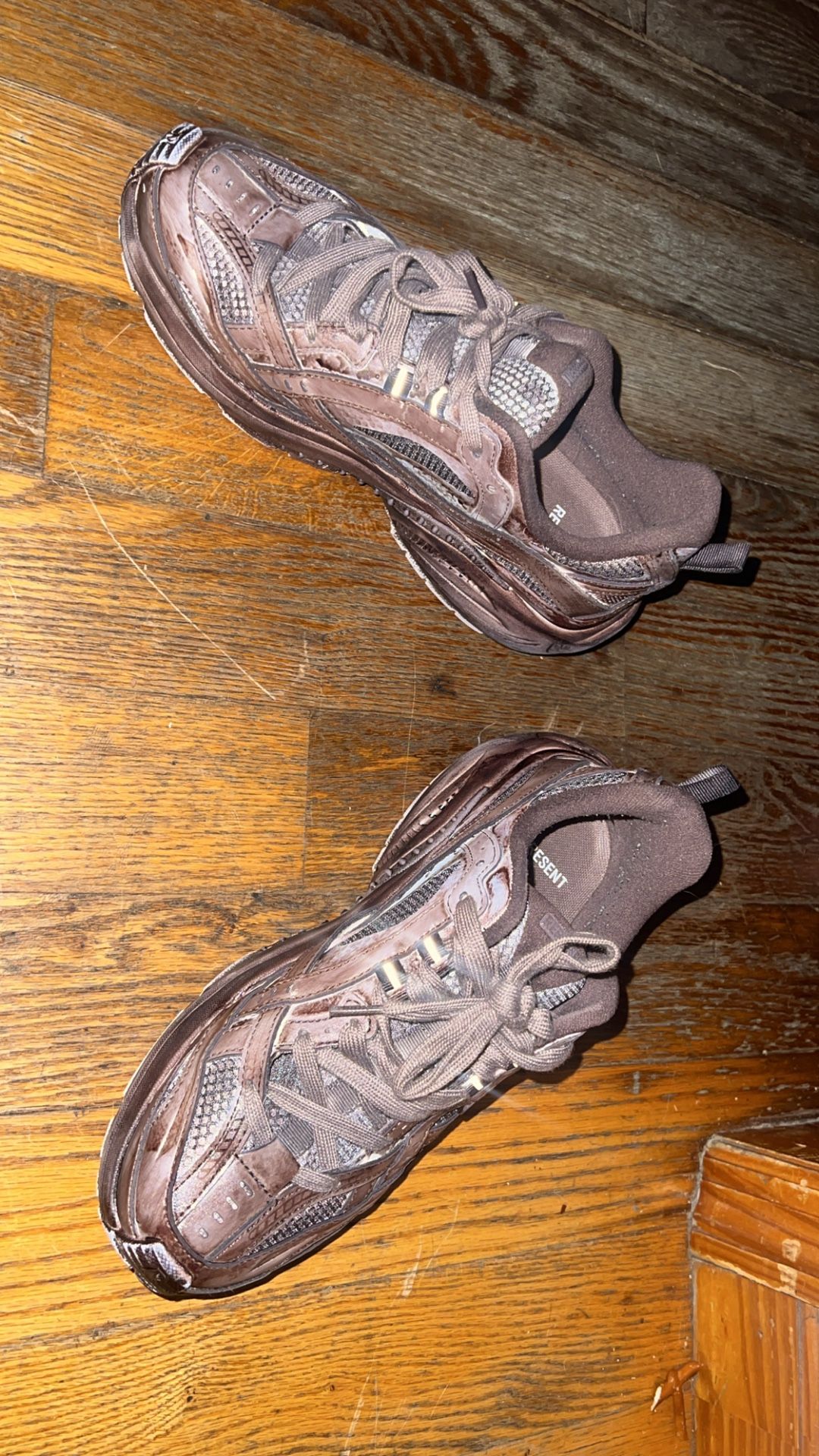 Strorm Runner - Dip Dye Chocolate