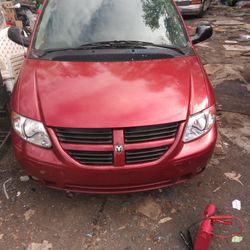 2005 Dodge Caravan