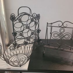 Tabletop or wall-mounted wine rack for 6 bottles of black wine 17in wide x 22in high and 01 Bronze M
