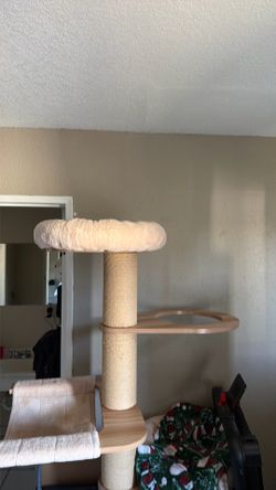 Cat tree