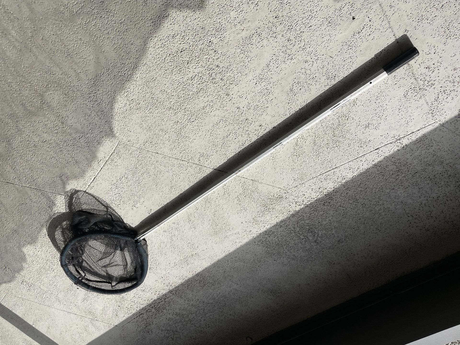 Adjustable aluminum fishing net has a small hole sea photos $20