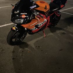 ‘05 Honda cbr1000rr