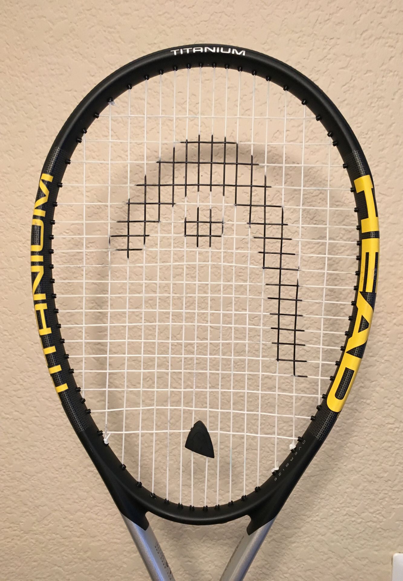 Head Tennis Racket - Titanium S1 with cover