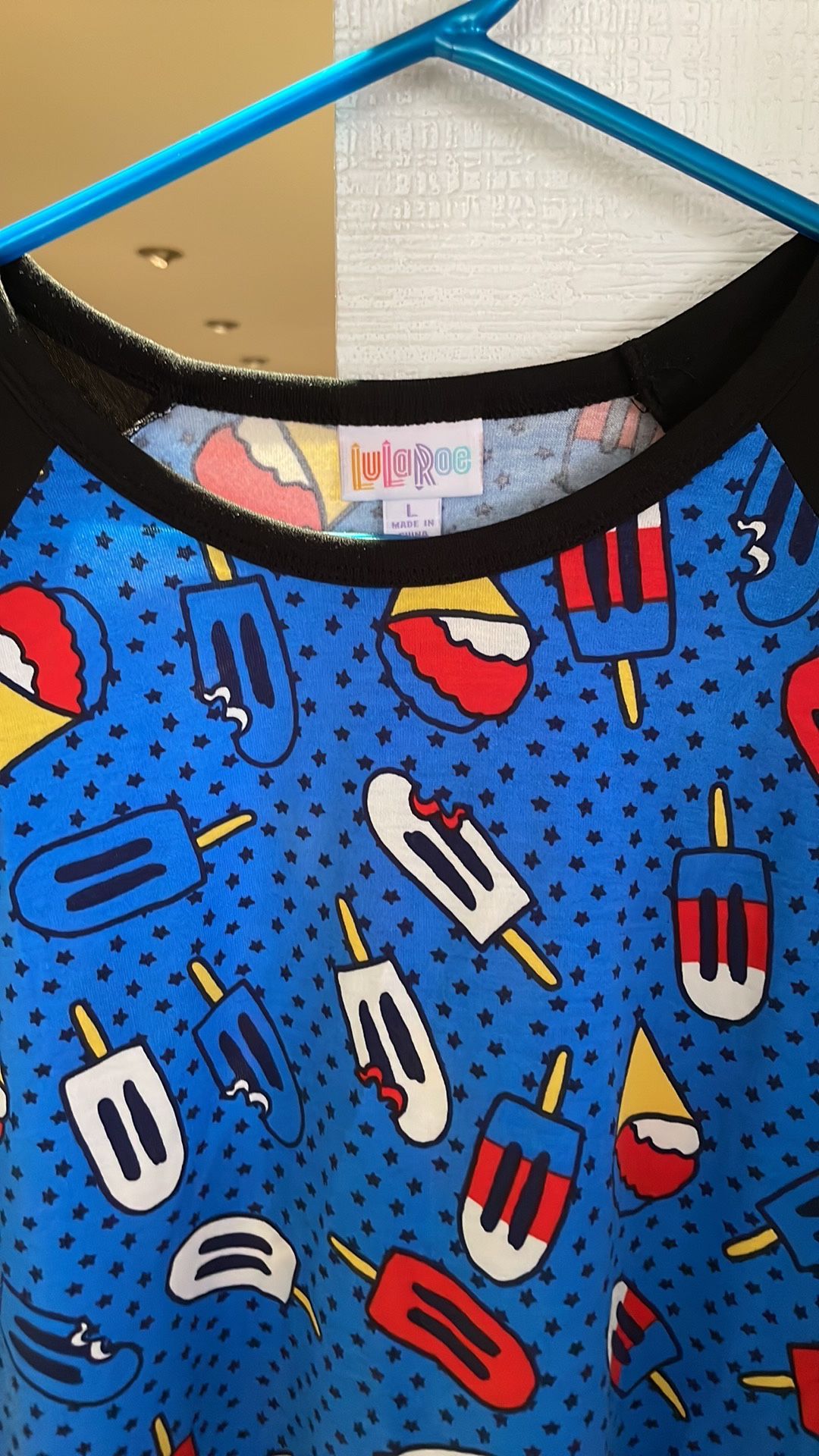 NWT LuLaRoe Randy Popsicles Snowcones Baseball Shirt Sz l