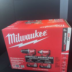 Milwaukee M18 Drill Kit