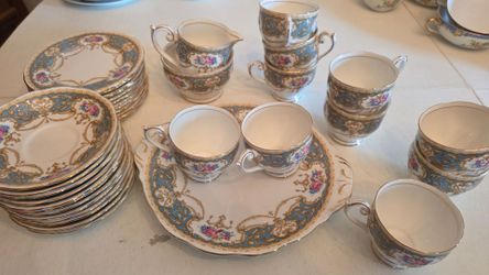 Vintage Queen Anne "Regency" Fine Bone China Tea Set – Made in England