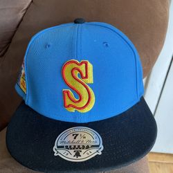 Seattle Mariners Mitchell & Ness MLB Topps Fitted Hat 7 1/8