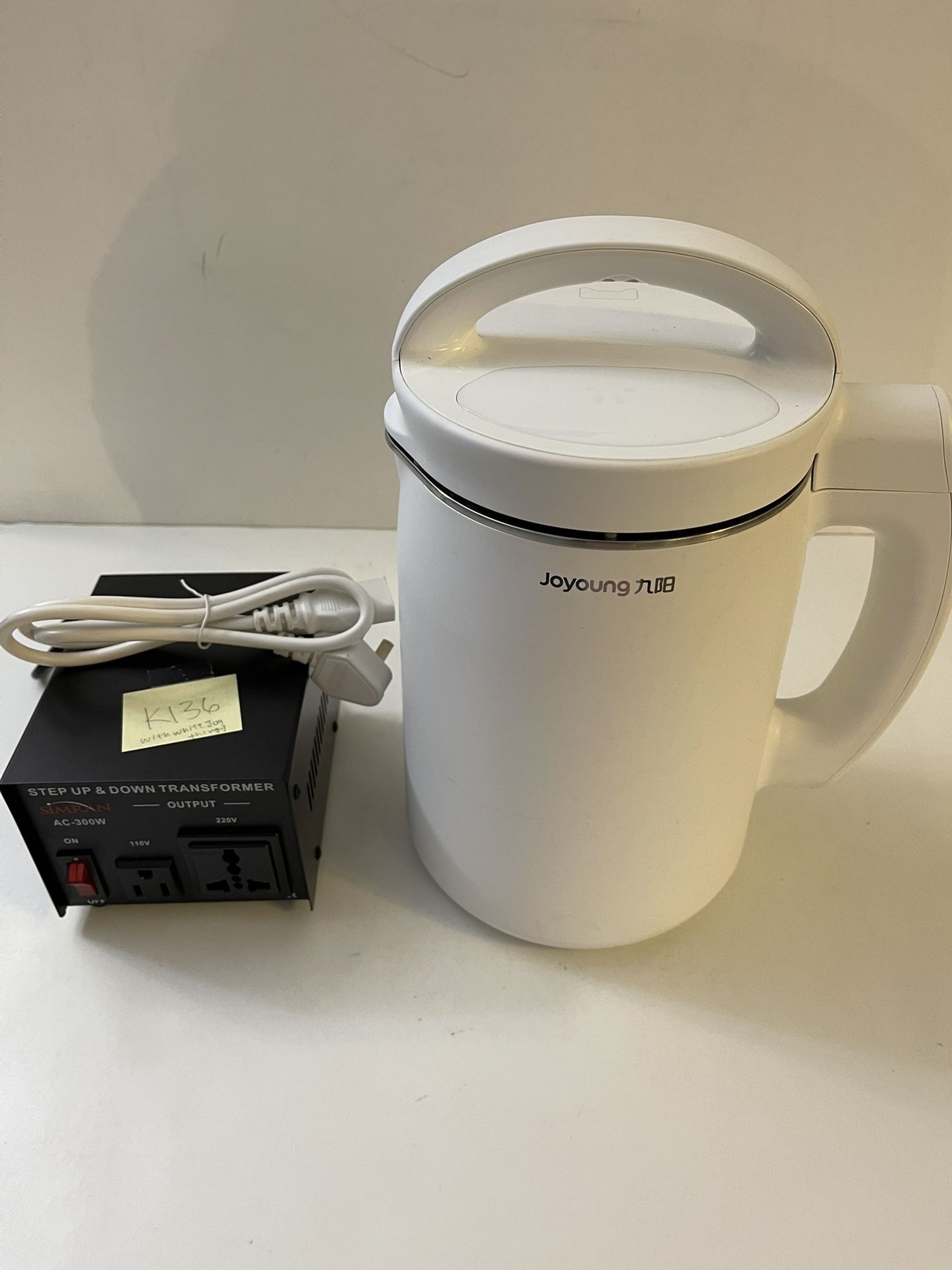 Soy/Almond Milk And Congee Machine By Joyoung