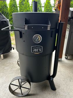Oklahoma Joe's Bronco Drum Smoker