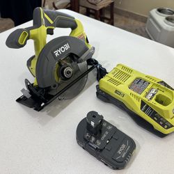 Ryobi PCL500 5 1/2” 18v Cordless Circular Saw with Charger and Battery, blade not included.