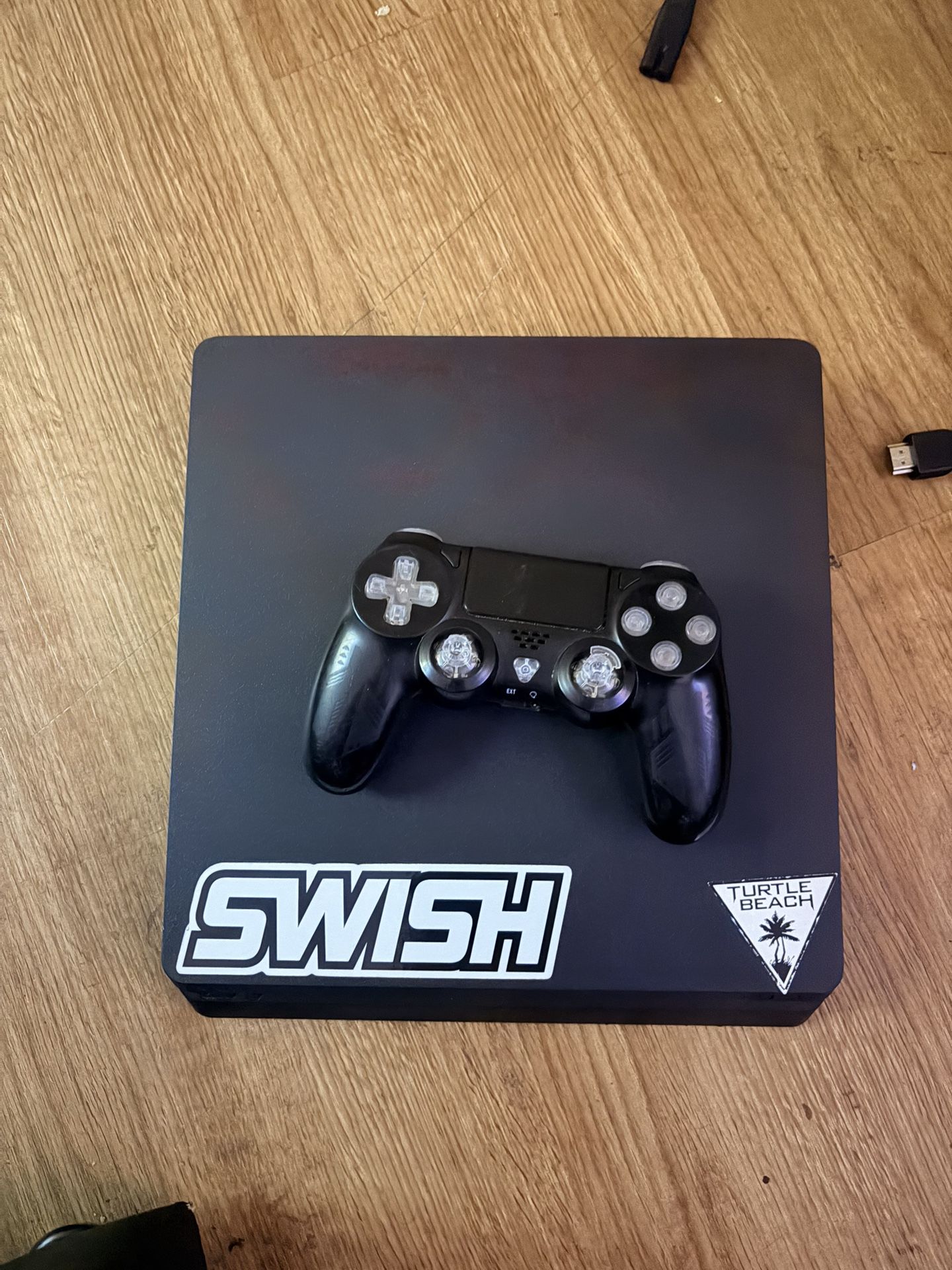 PS4 Slim Pro