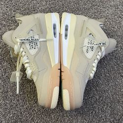 Off White Jordan 4's size 10