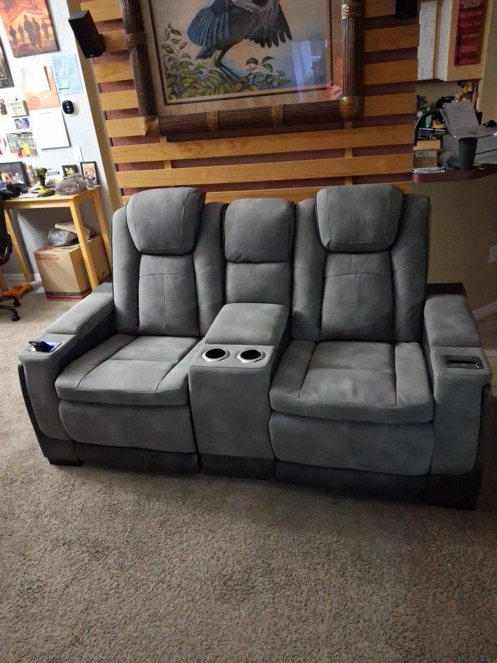 Like New Sofa.