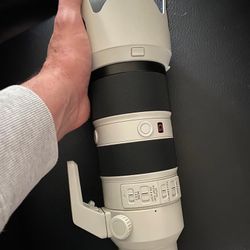 Sony FE 70-200mm f/2.8 GM OSS Lens