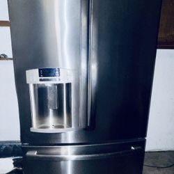 ge® 26.7 cu. ft. french-door refrigerator gfe27gsdess