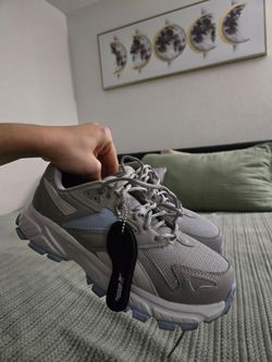 Reebok comp toe shoes