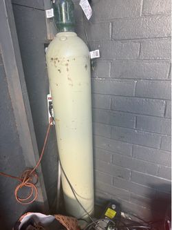 argon compressed gas tank