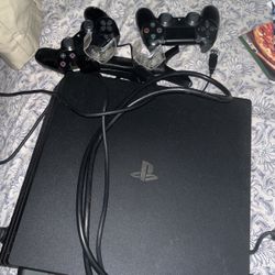 PS4 With Controllers