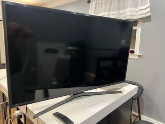 Samsung 43” 4K UHD Smart TV – Model UN43KU6300F