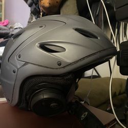 Giro Snowboarding Helmet