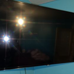 SAMSUNG TV 47 INCH