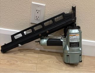 Hitachi NR83A3(S) 3-1/4" Framing Nailer – Original Box – Good Used Condition