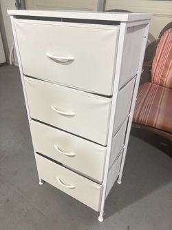 4 Tier dresser
