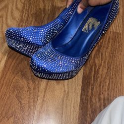 Glamorous Blue Heels 