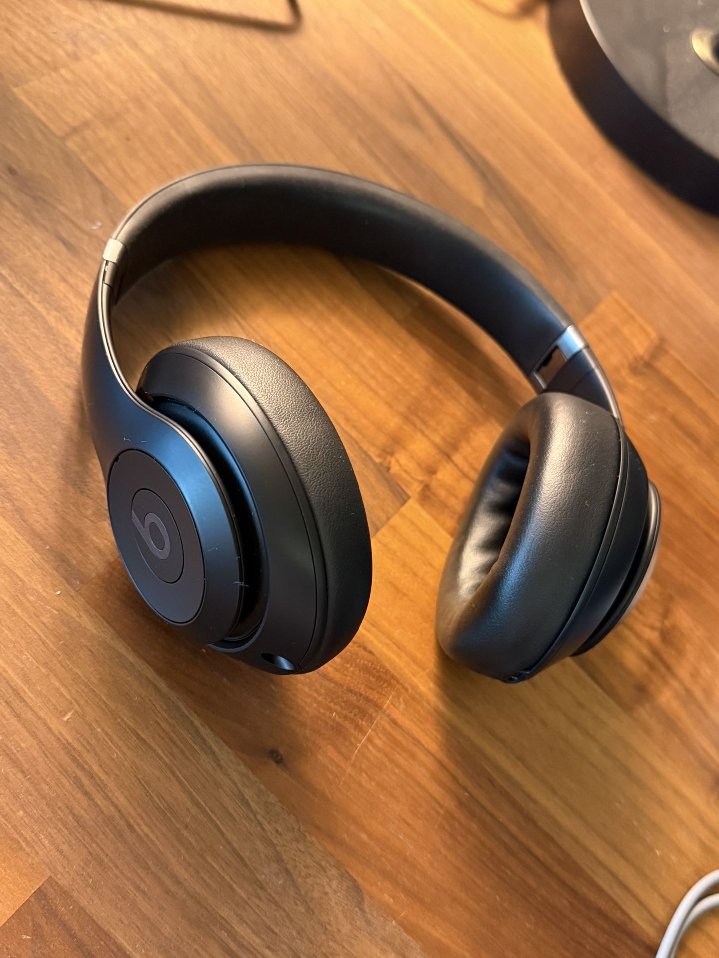 Beats Studio Pro
