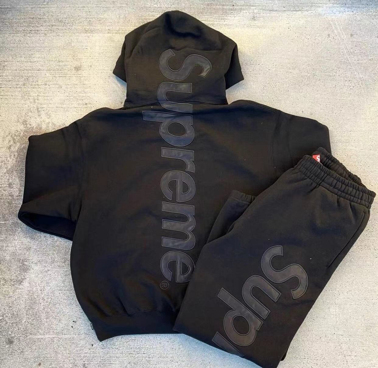 Supreme Set