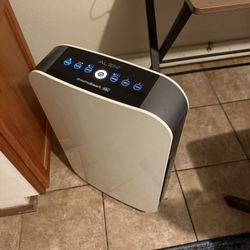 Alen BreatheSmart 45i Works Perfect Needs New Filter
