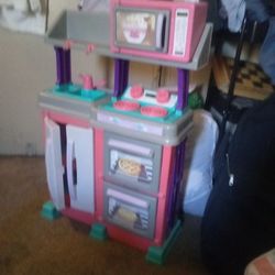 Play Kitchen